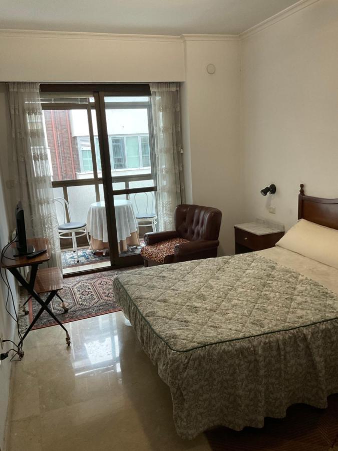 Residencia Universidad Оренсе Екстер'єр фото